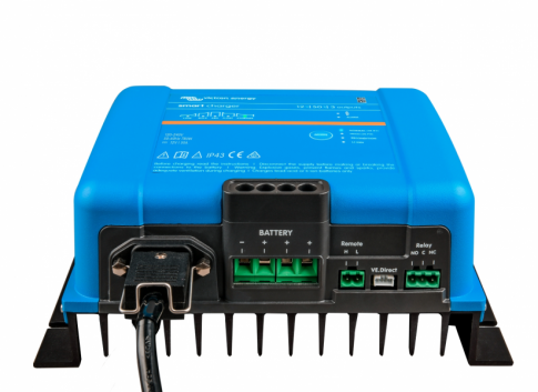 Victron Smart IP43 Charger 12V 50A for 3 batteries or battery banks 12/50(3) 120-240V