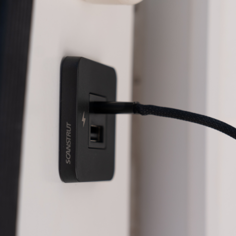 Scanstrut SC-TILE-10 USB-A and USB-C Interiors Charging Socket 12V/24V - Black Bezel